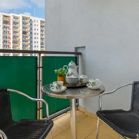 Apartment Spacious Shiva With Balcony In The Centre Of By Renters *