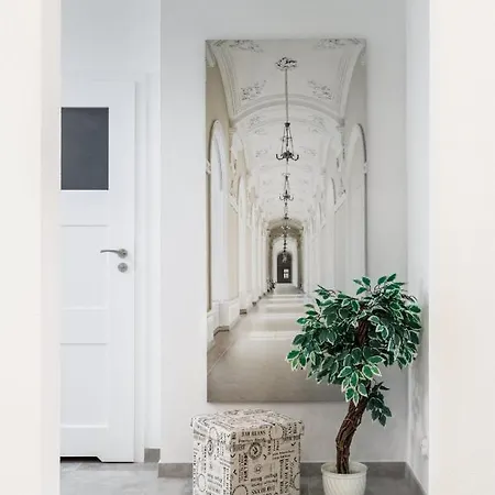 Spacious Shiva With Balcony In The Centre Of By Renters * Swinoujscie